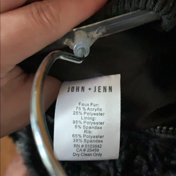 Coat - Picture 5 of 5